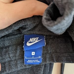 Nike joggers